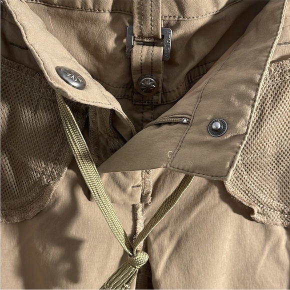 A - Picture 14 of 16